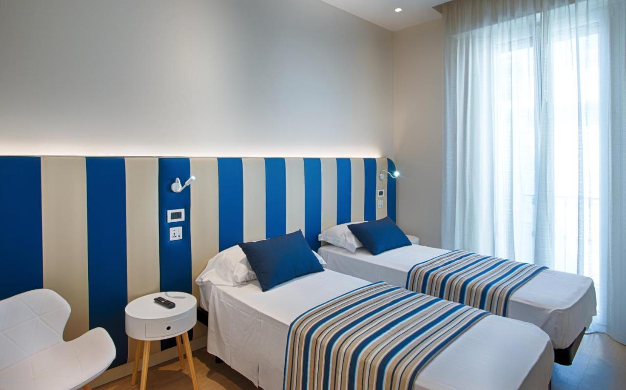 Hotel Agostini Bellaria-Igea Marina Bagian luar foto