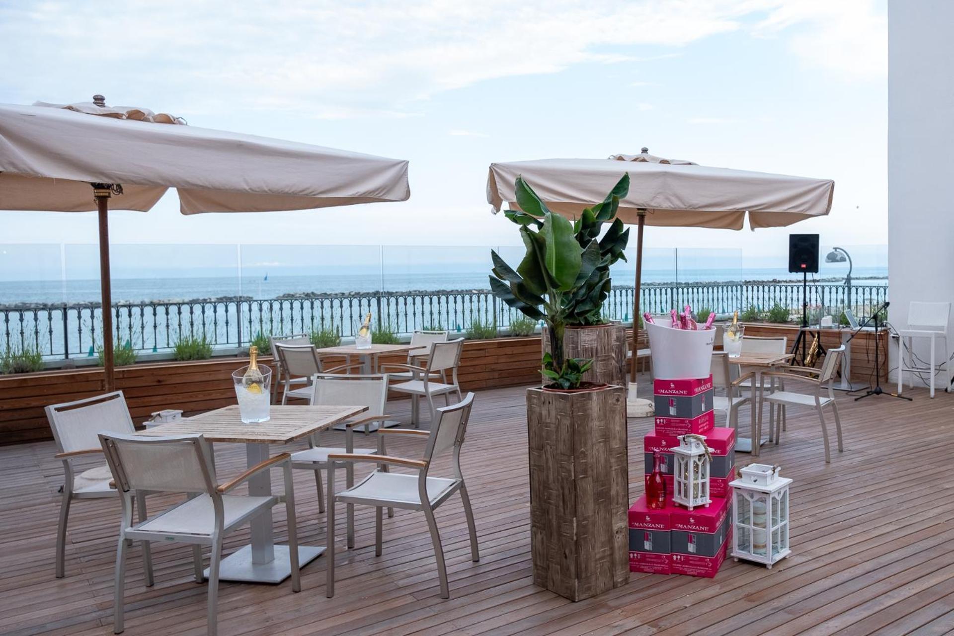 Hotel Agostini Bellaria-Igea Marina Bagian luar foto