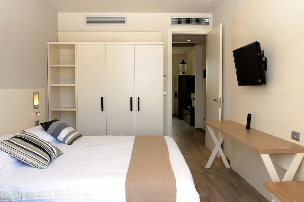 Hotel Agostini Bellaria-Igea Marina Bagian luar foto